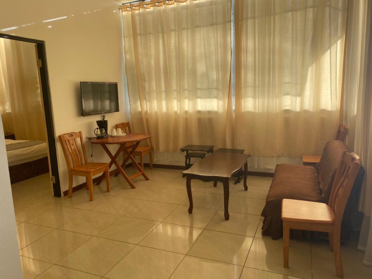Villa Garita Inn Екстериор снимка