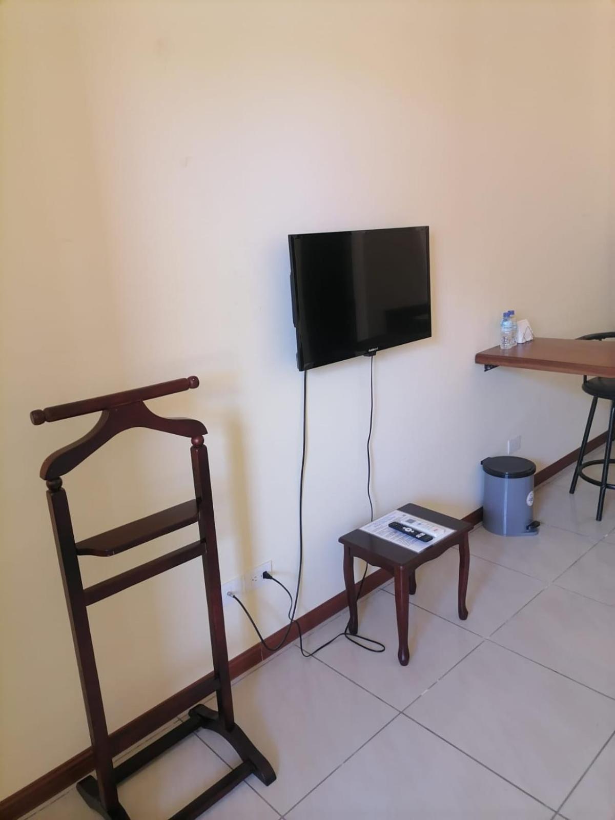 Villa Garita Inn Екстериор снимка