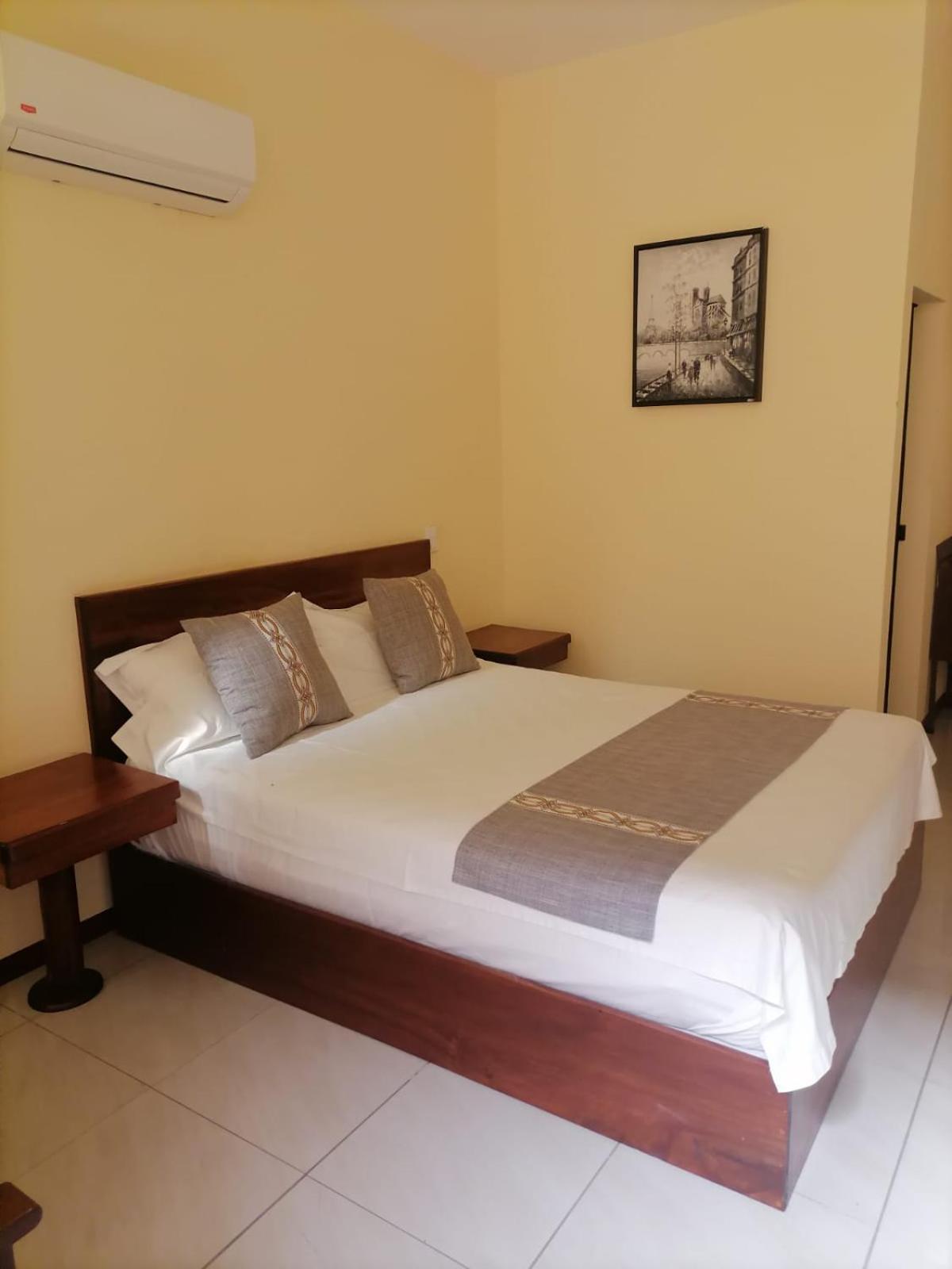 Villa Garita Inn Екстериор снимка