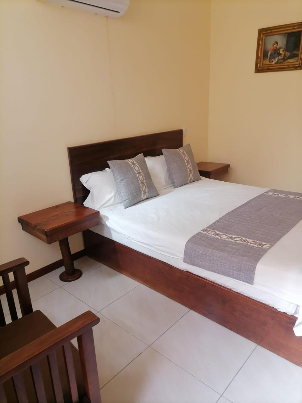 Villa Garita Inn Екстериор снимка