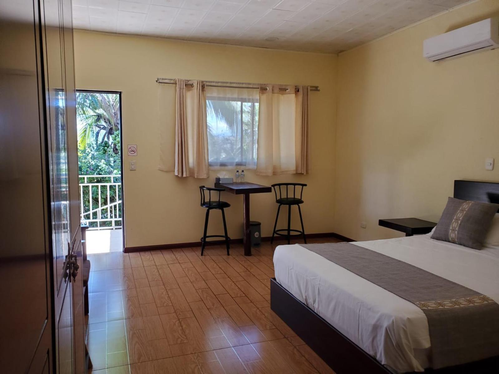 Villa Garita Inn Екстериор снимка